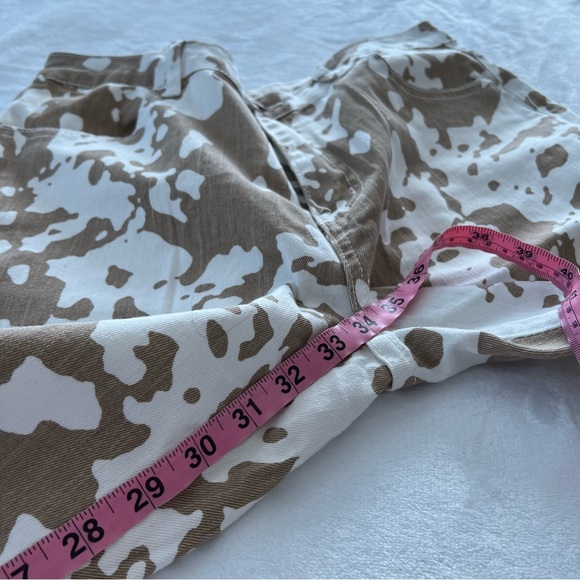 NWT Saints & Hearts Cow Print Flare Jeans in Taupe - Picture 9 of 10